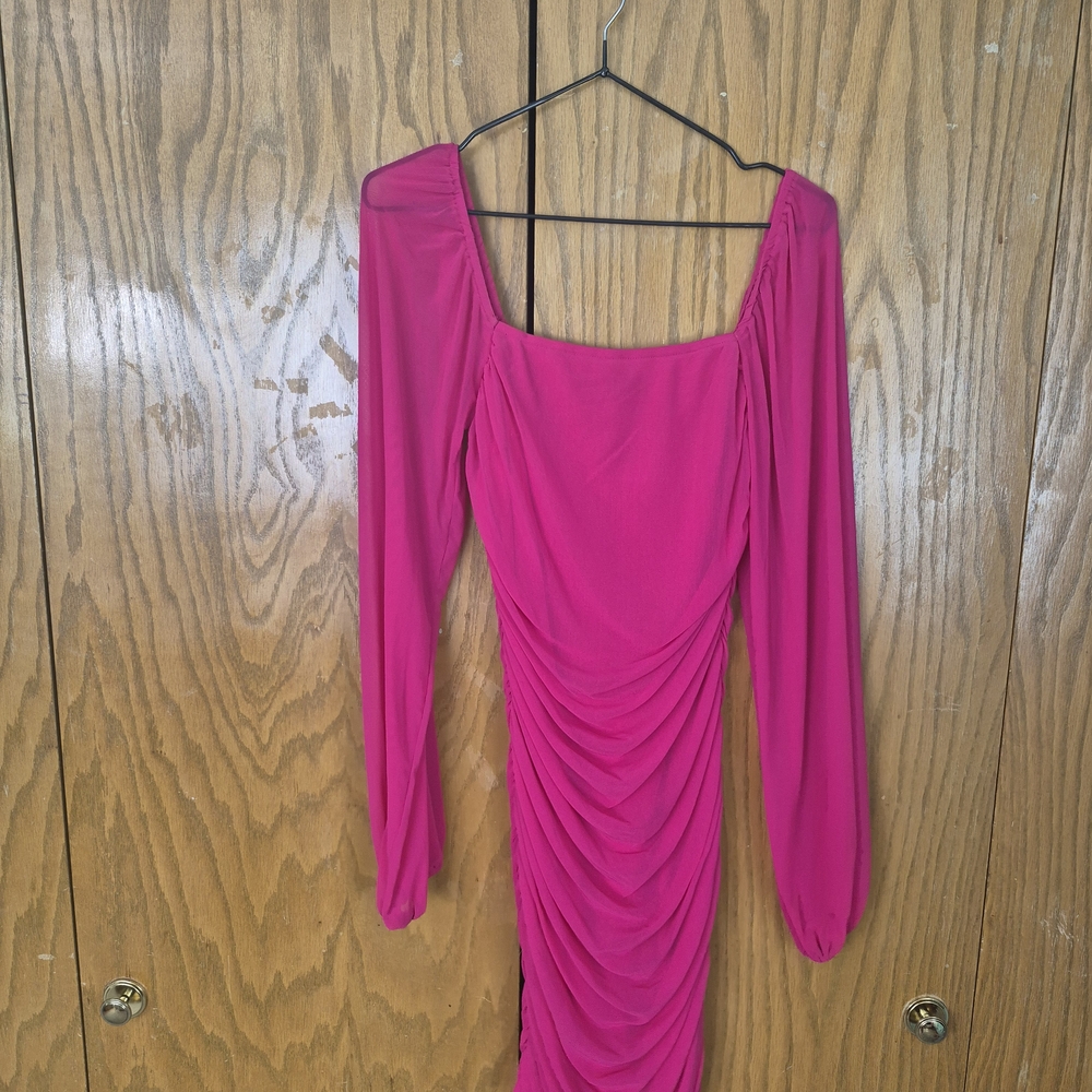 Elegant Pink Long Sleeve Dress